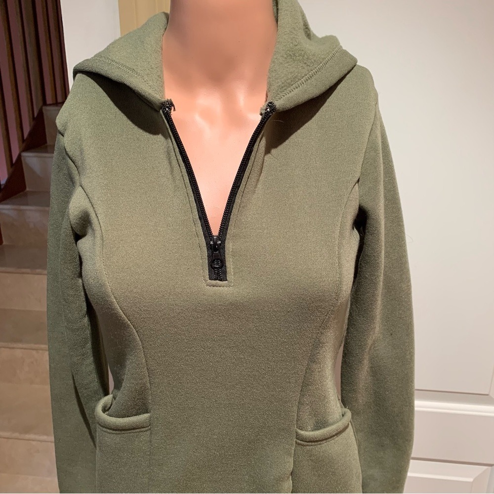 LOVE. Green hoodie dress with pockets. Soft. Fleece lined. Size S.